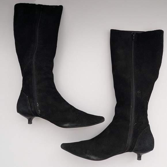 Steve Madden Black Suede Knee-High Sybel Boots (Adult Size 6) w/Kitten-Heel - Picture 2 of 16